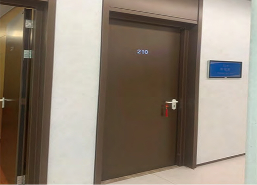 學(xué)校門——教室門